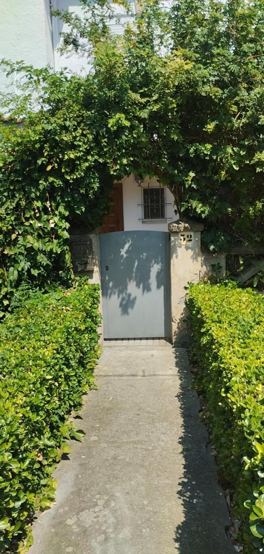 Casa Centrica En Girona Villa Exterior photo